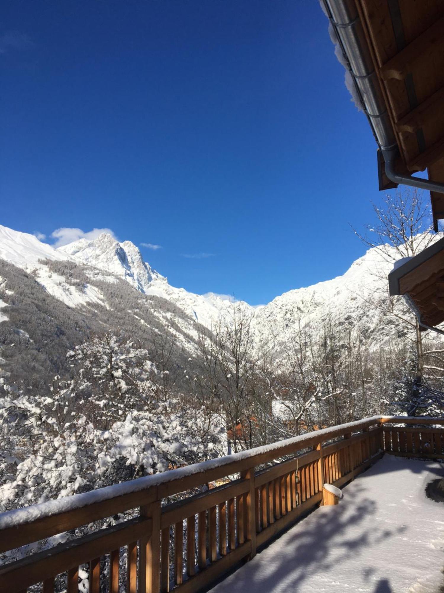 Les Cabris Bed & Breakfast Pelvoux Eksteriør bilde