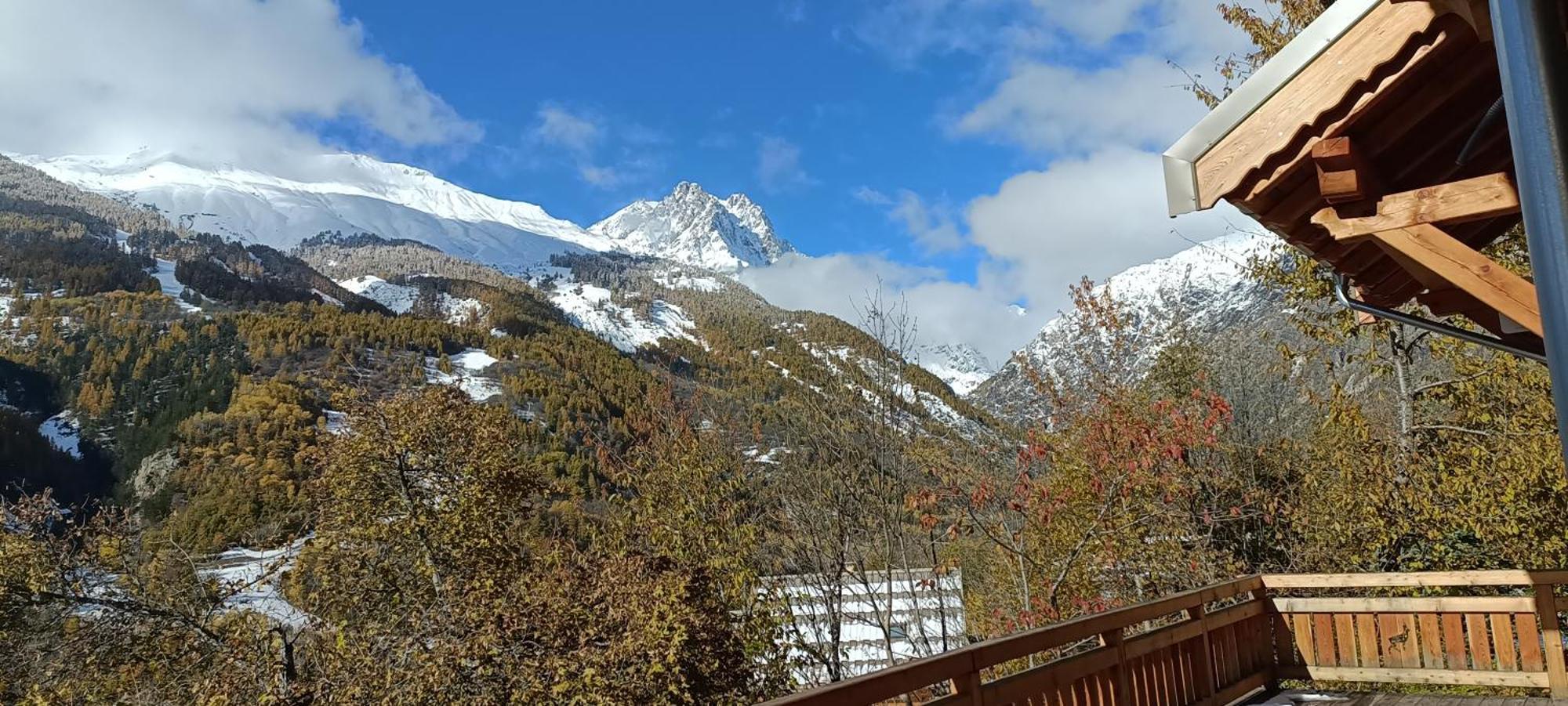 Les Cabris Bed & Breakfast Pelvoux Eksteriør bilde