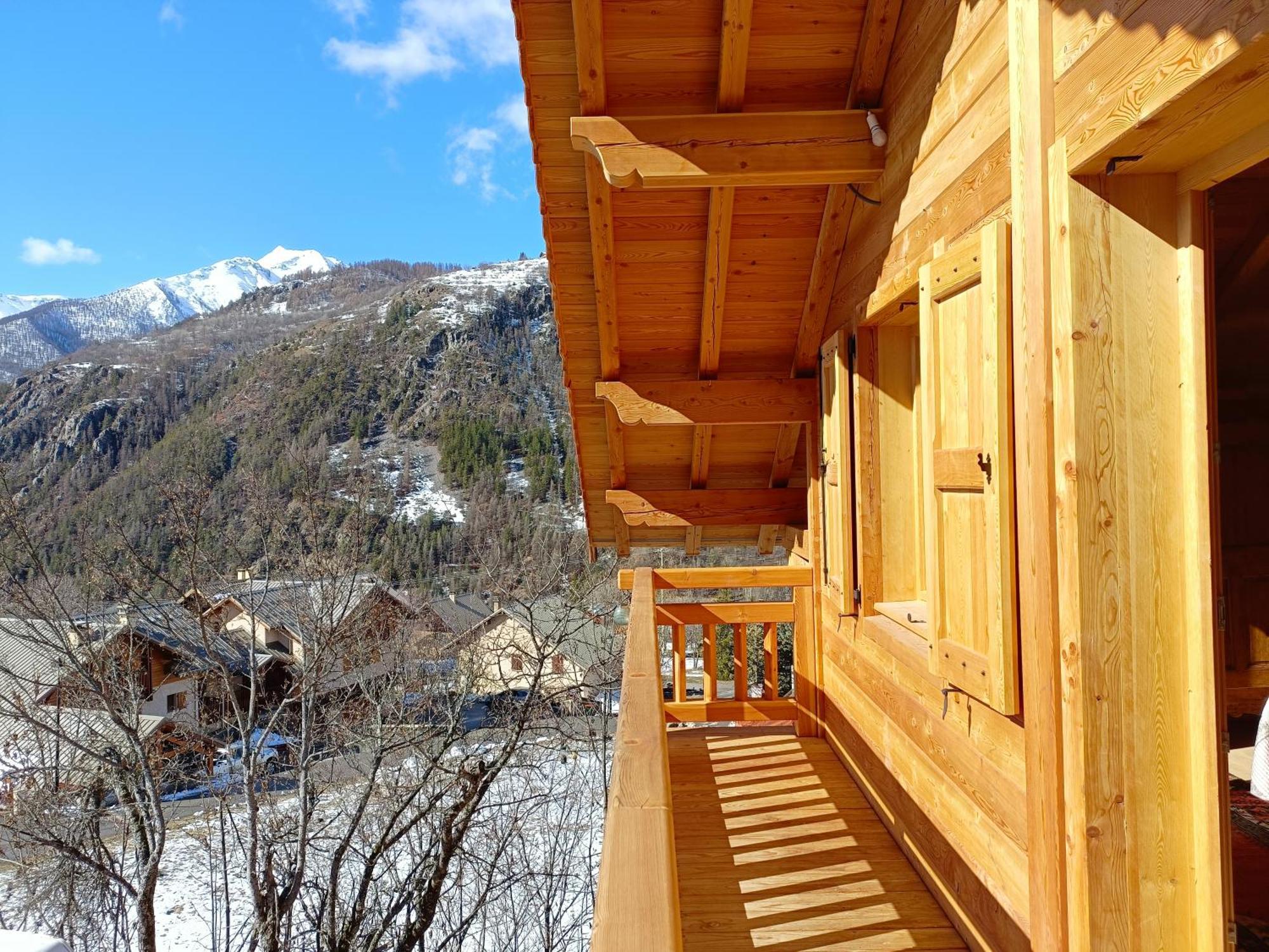 Les Cabris Bed & Breakfast Pelvoux Eksteriør bilde